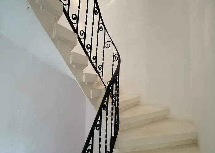 Gardjola House By Holi سنجليا