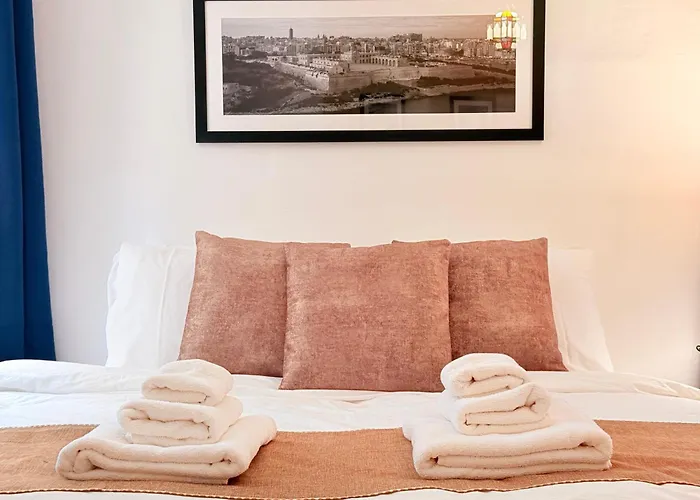 Konukevi Gardjola House By Holi 3*