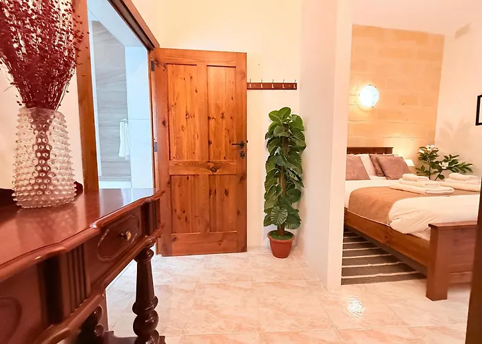 Gardjola House By Holi 3*